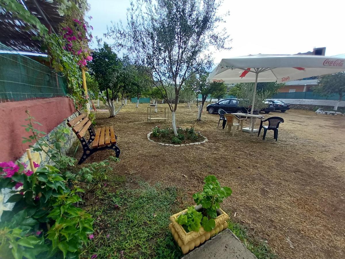 Vila Gjoka Himare Exterior foto